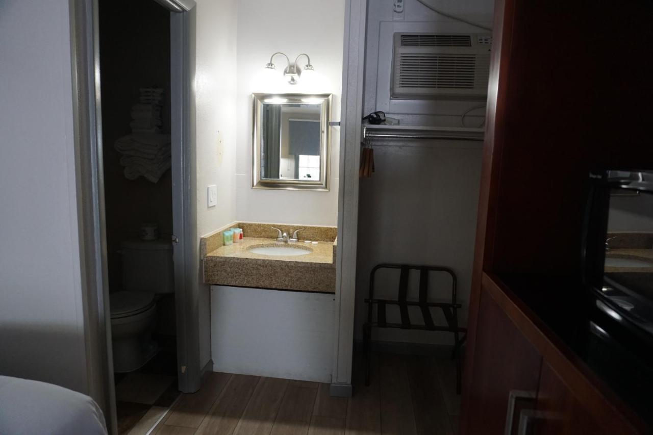 Harvest Drive Family Inn - Renovated Rooms Gordonville Экстерьер фото